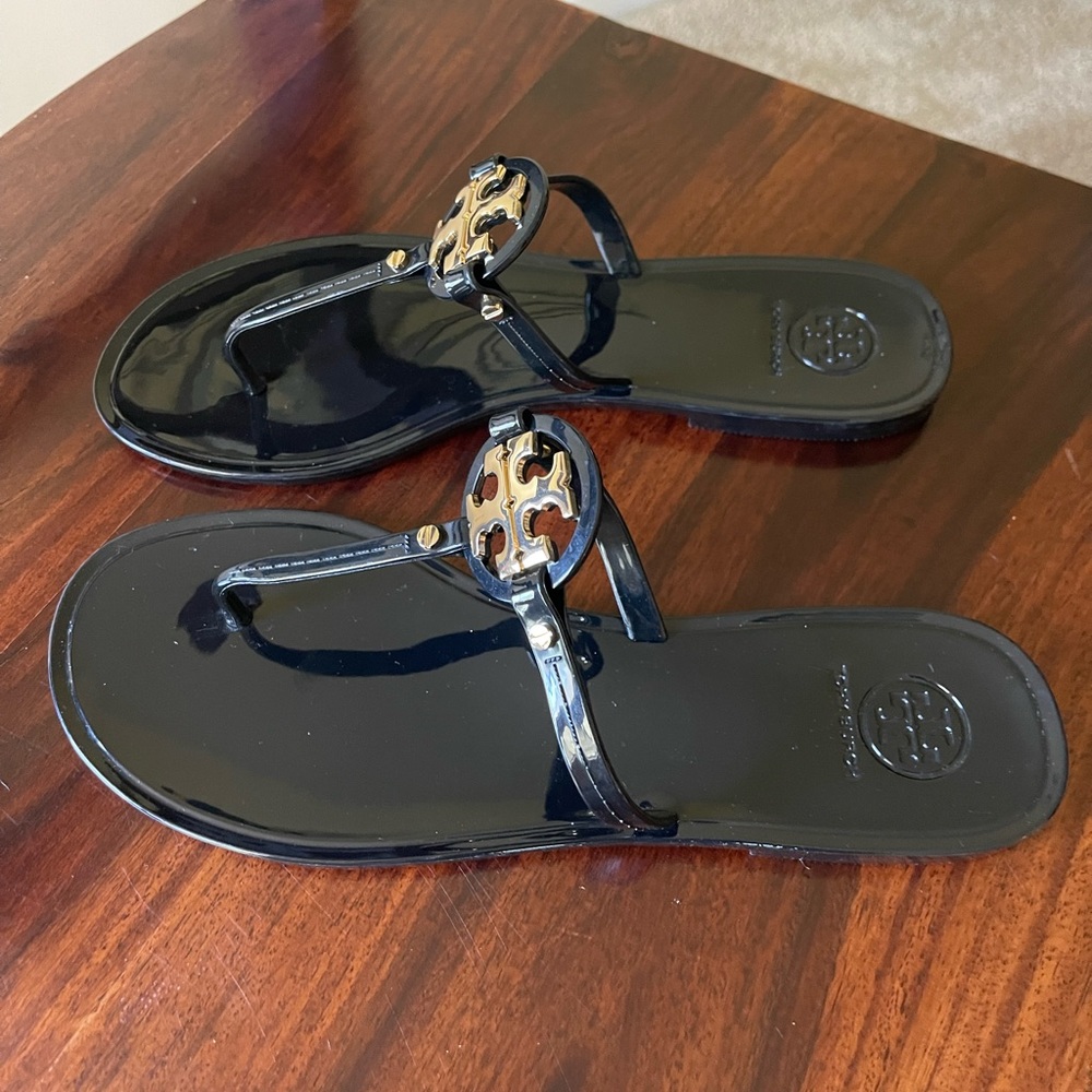 Tory Burch Mini Miller Women's Flat Thong Jelly Sandals